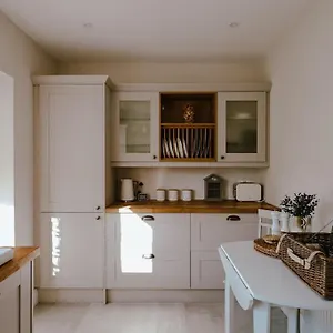 Modern Style House With Log Burner Harrogate